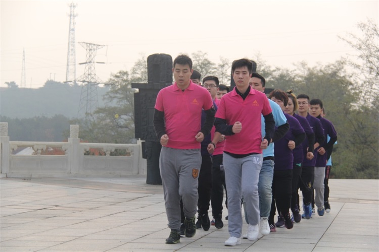 遼聯(lián)新聞：“不忘初心，繼續(xù)前進”