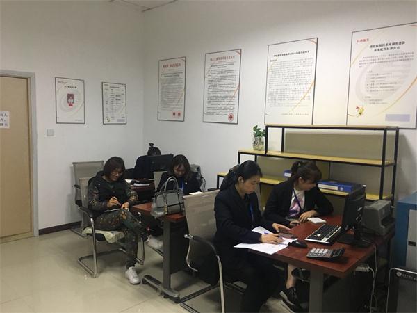 《遼聯(lián)精英》EMBA特訓(xùn)3.jpg 《遼聯(lián)精英》EMBA特訓(xùn)3.jpg