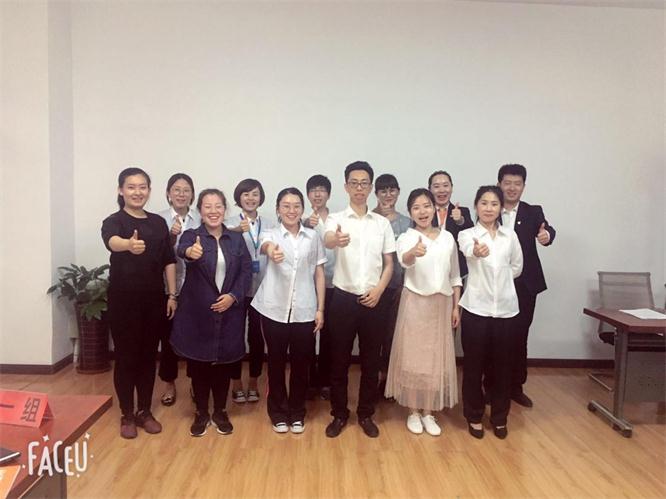 培訓(xùn)畢業(yè)合影.jpg 培訓(xùn)畢業(yè)合影.jpg