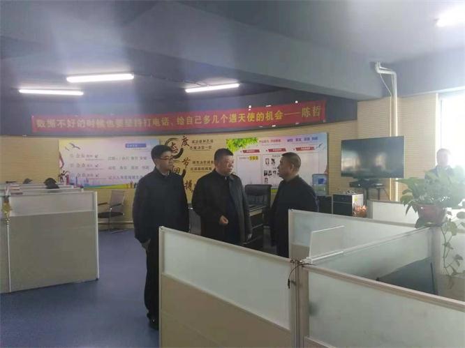 參觀服務(wù)外包職場(chǎng).jpg 參觀服務(wù)外包職場(chǎng).jpg