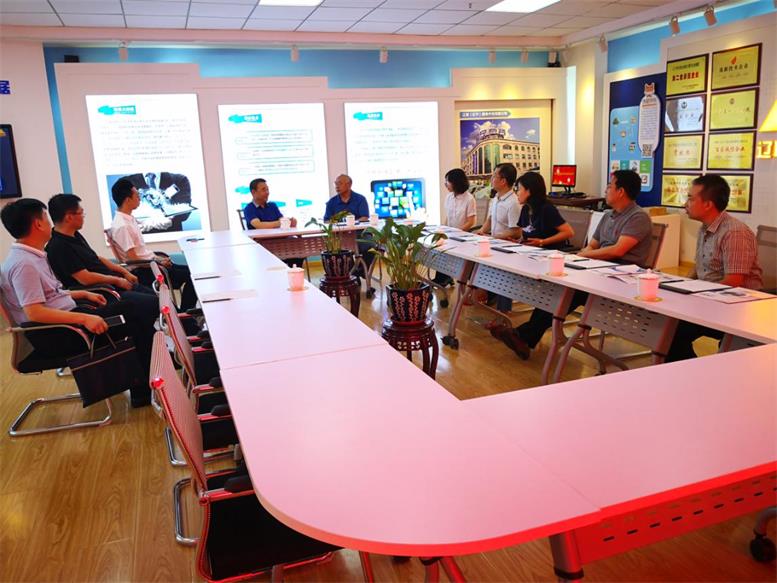 遼寧省省委統(tǒng)戰(zhàn)部副部長張興奎一行3.jpg 遼寧省省委統(tǒng)戰(zhàn)部副部長張興奎一行3.jpg